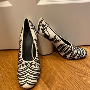 Tory Burch Heels (Never Worn!)